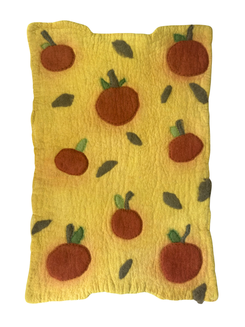 a bushel of luck, 2026, Merino and Ontario dorset-blend wool with natural dyes, size: 23.5" x 15.75"